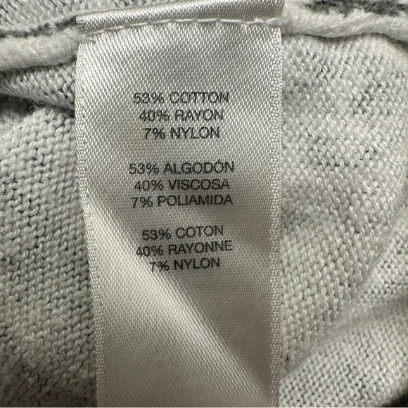 CHICOS Sweater Asymmetrical Hem Turtleneck 
Women’s Large, Chico’s Size 2) - Picture 7 of 10